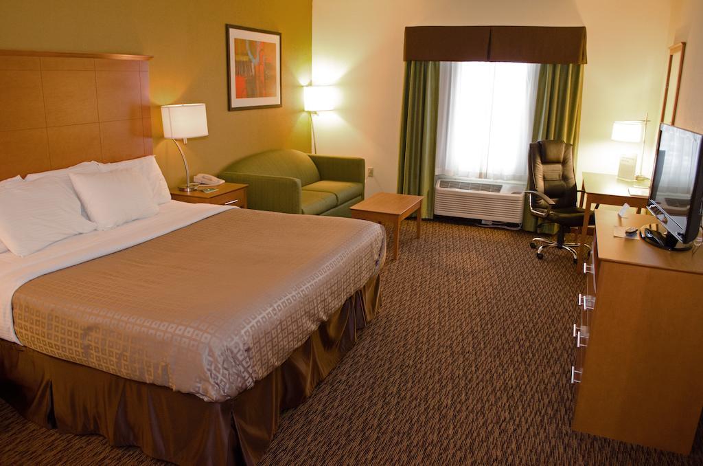 Clarion & University-shippensburg Hotel 3*