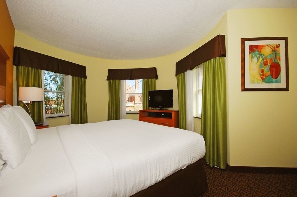 Clarion & University-shippensburg Hotel 3*