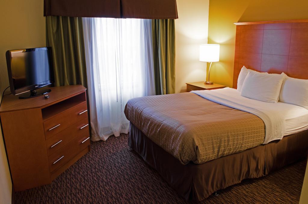 Clarion & University-shippensburg Hotel 3*