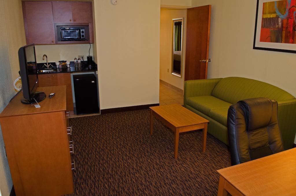 Clarion & University-shippensburg Hotel