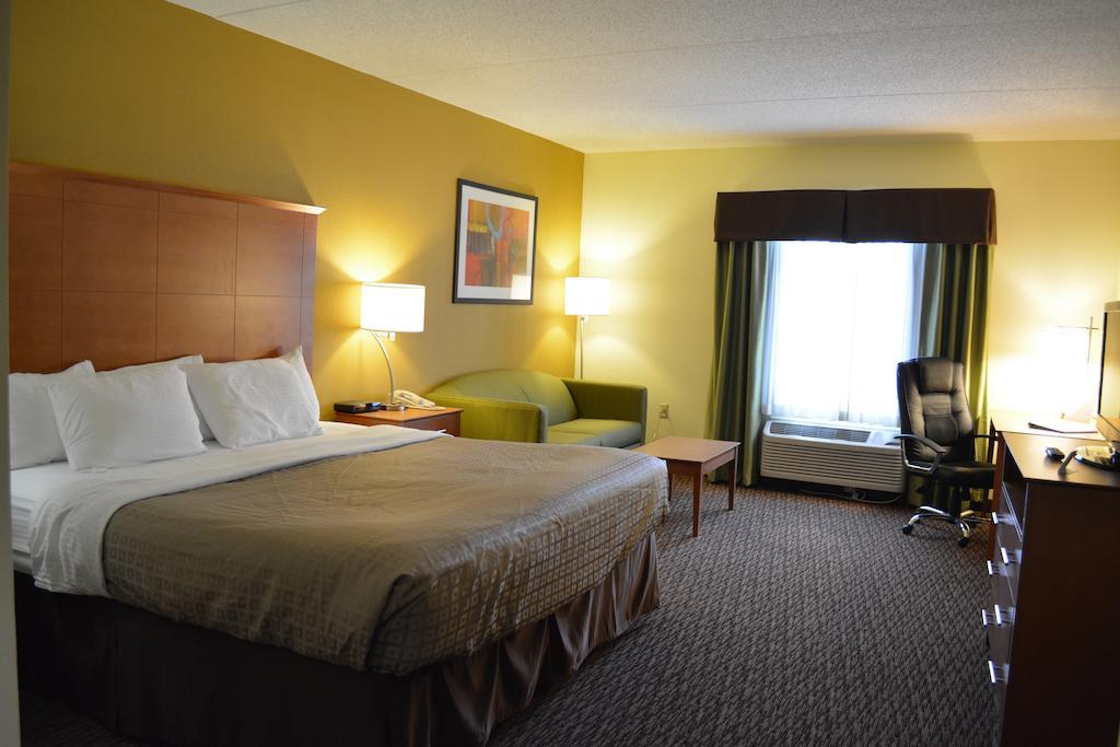 Clarion & University-shippensburg Hotel 3*