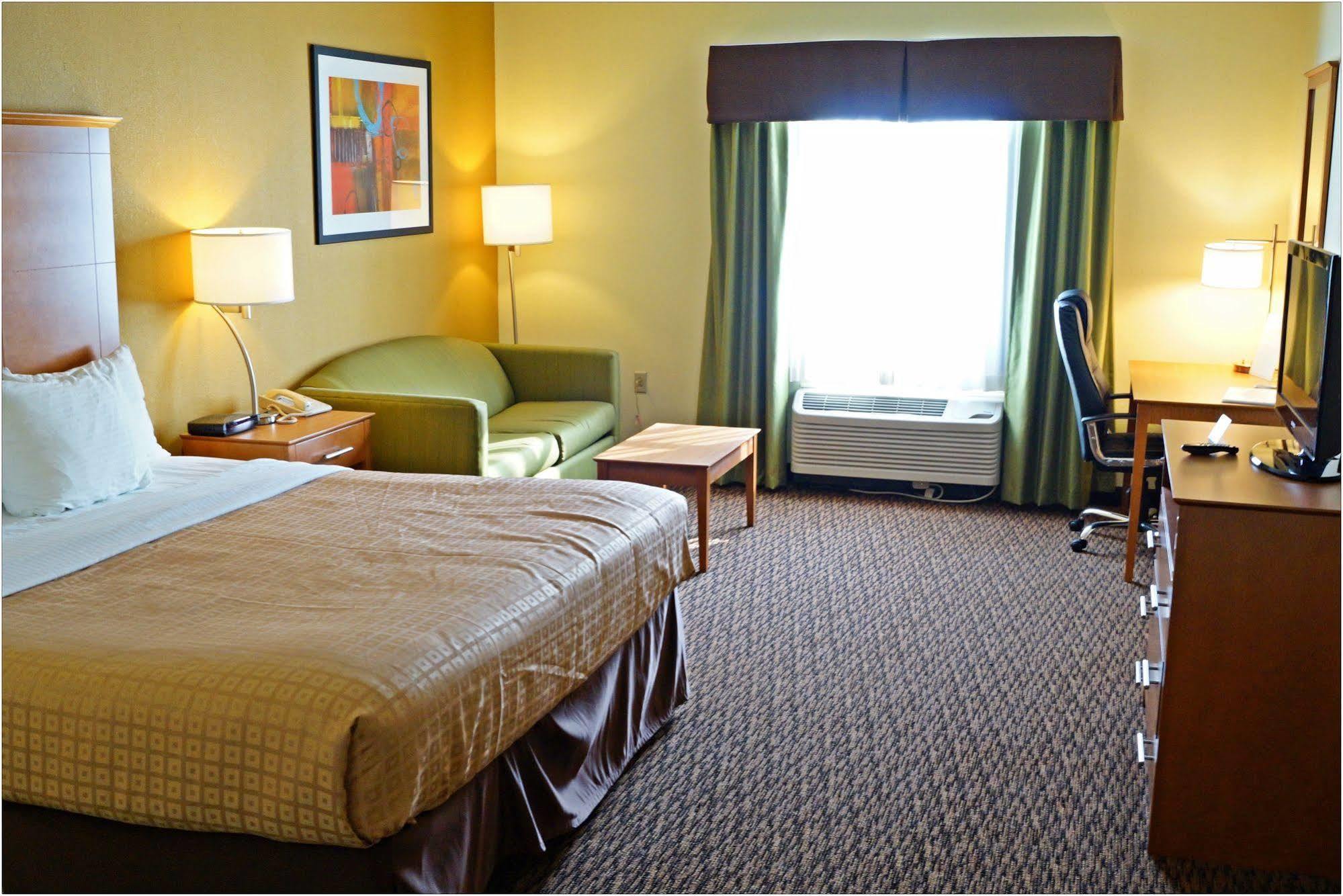 Clarion & University-shippensburg 3* Shippensburg